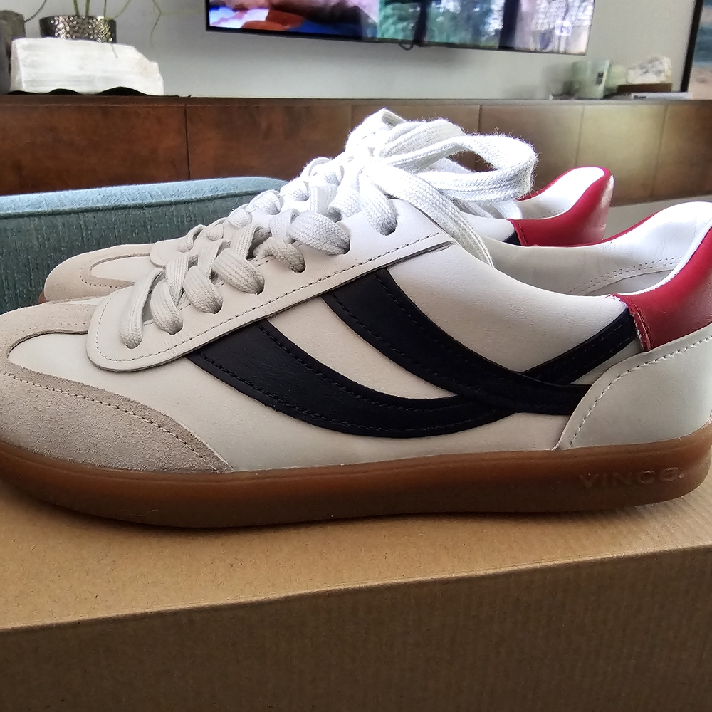 Vince Blue and White & Red Sneakers Retro Design Womens